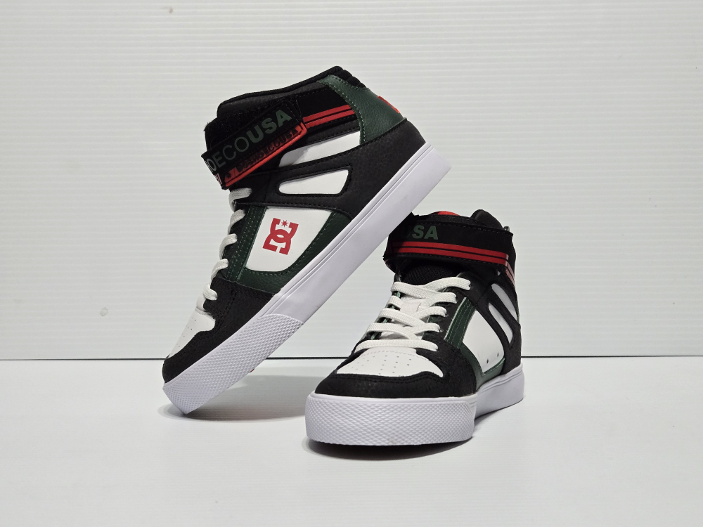 DC Shoes High-Top Sneakers youths size 2 - photo 3