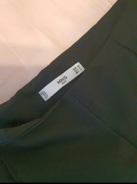 Pleated Straight Suit Pants image indicator(3)