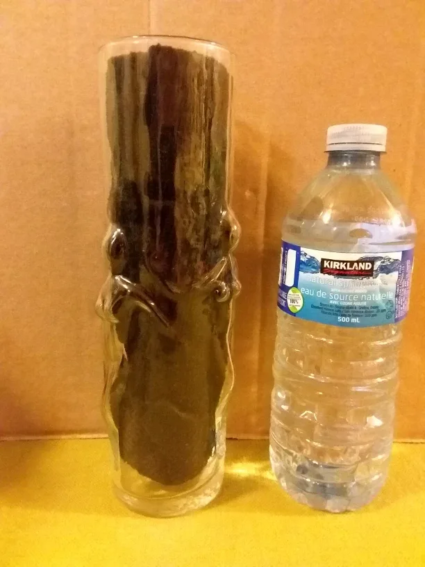 ➡️ Embossed 1980's Beverage Glasses from Florida 🇺🇸 image indicator(3)