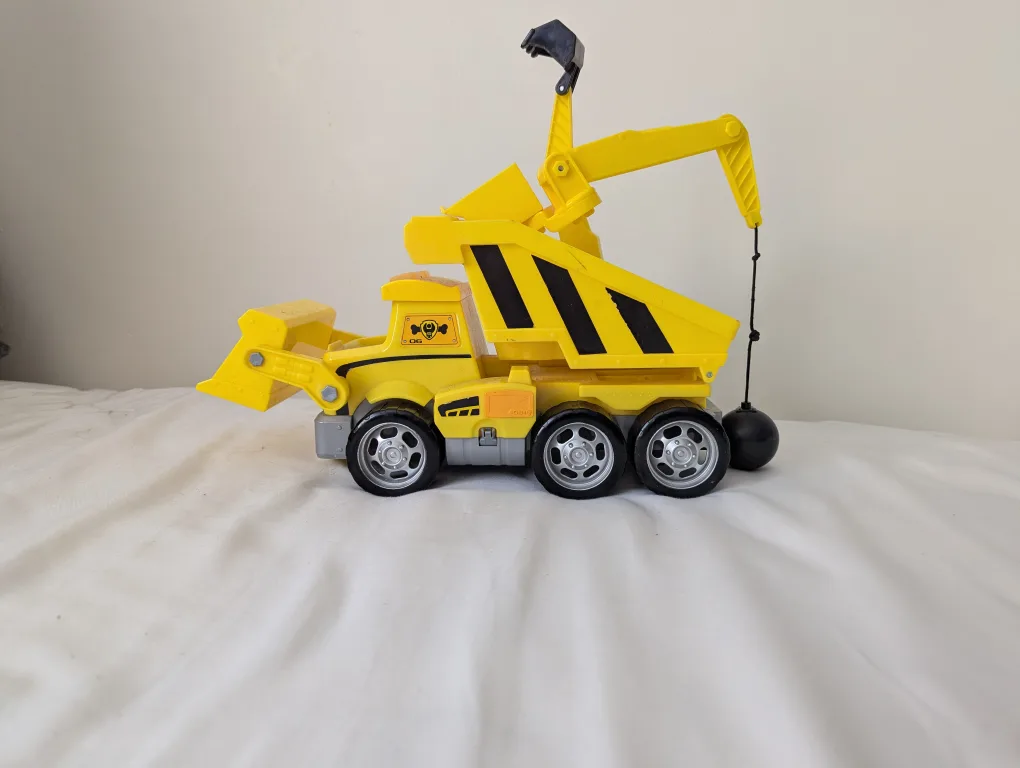 Paw Patrol Rubble's Crane Truck Toy thumbnail