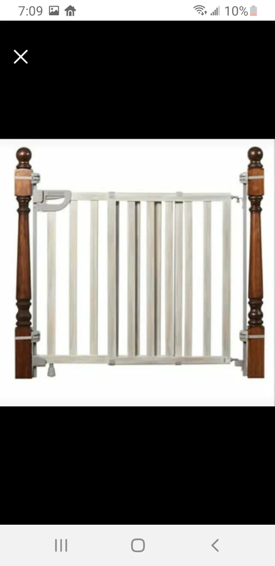 Summer Infant Wood Banister & Stair Safety Gate