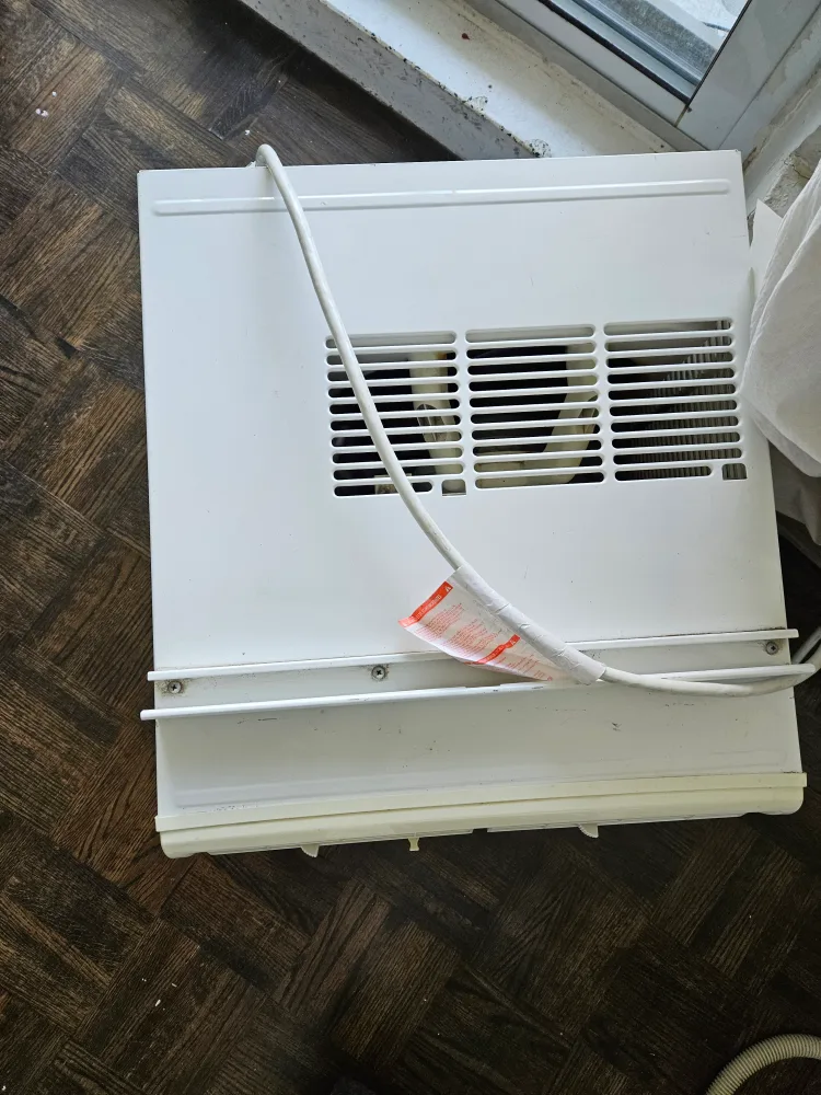 Noma 10,000 BTU Window Air Conditioner - includes Window Panels image indicator(2)