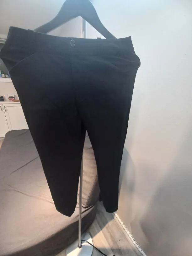 Assorted Skirts and Shorts image indicator(7)