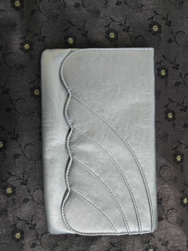 Silver Clutch Bag thumbnail