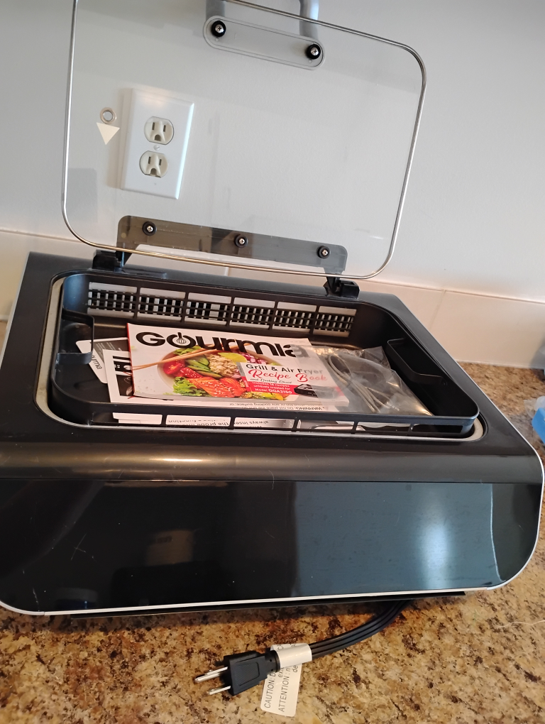 Gourmia Grill & Air Fryer Combo - photo 2