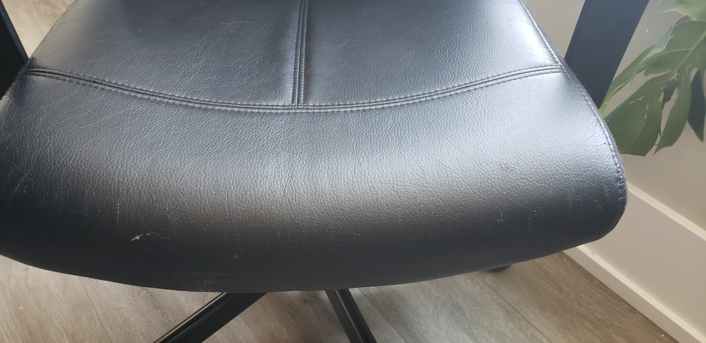 Black Office Chair - photo 3