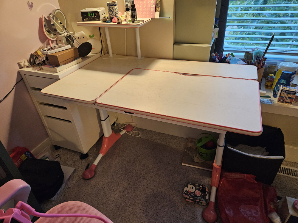 Kids Adjustable Height Desk - White & Pink