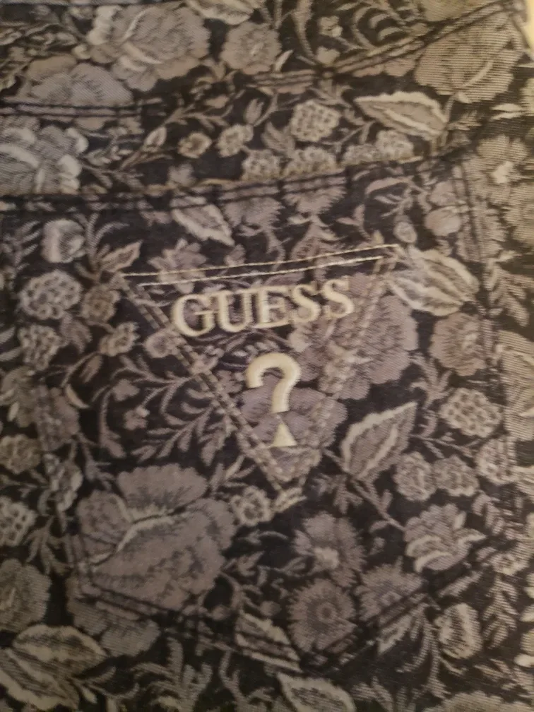 Guess Emma Fit Medium Rise Jegging - Size 30 image indicator(6)