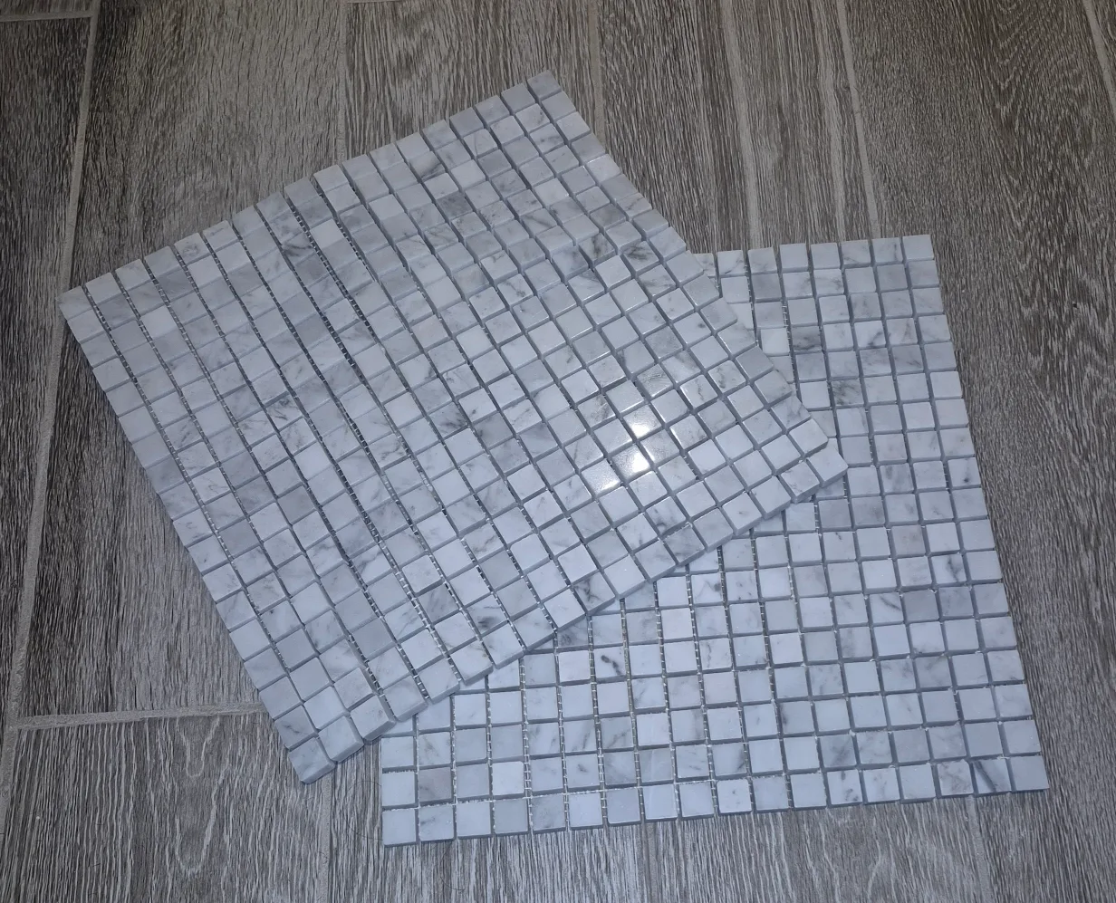 Carrara White Marble Mosaic Tile thumbnail