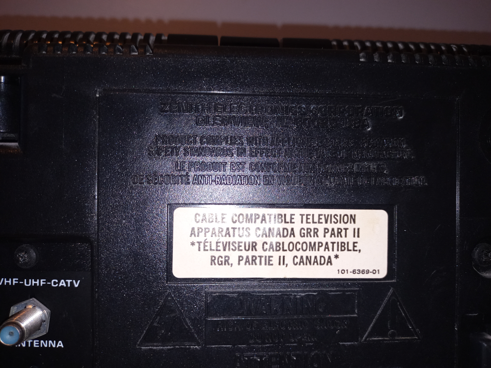 Zenith J0930Y CRT TV - photo 3