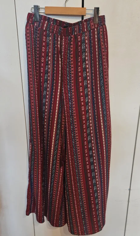 Patterned Wide Leg Pants thumbnail