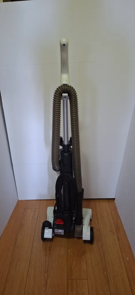 Bissell PowerForce Lite Vacuum image indicator(2)