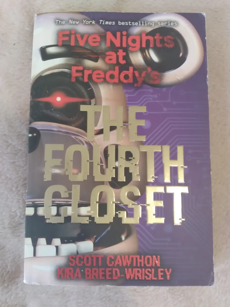 Five Nights at Freddy's: The Fourth Closet 📚 thumbnail