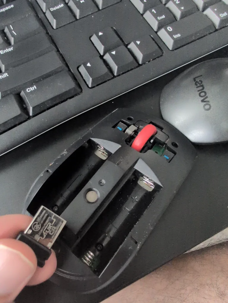 Lenovo Wireless Mouse image indicator(3)