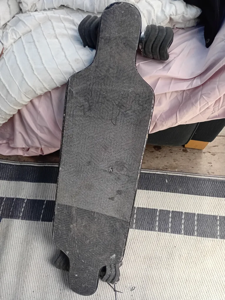 shark wheel electric long board thumbnail