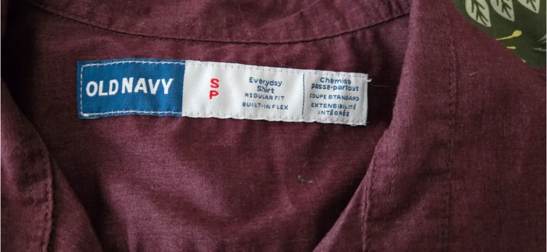 Old Navy Everyday Shirt - Size S image indicator(3)