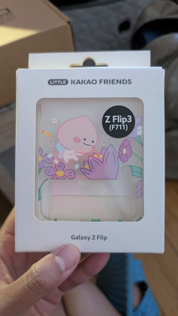 Kakao Friends Galaxy Z Flip3 Case - New thumbnail