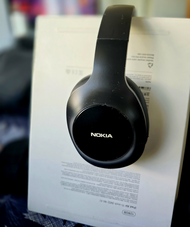 Nokia Essential Wireless Headphones - Black - photo 3