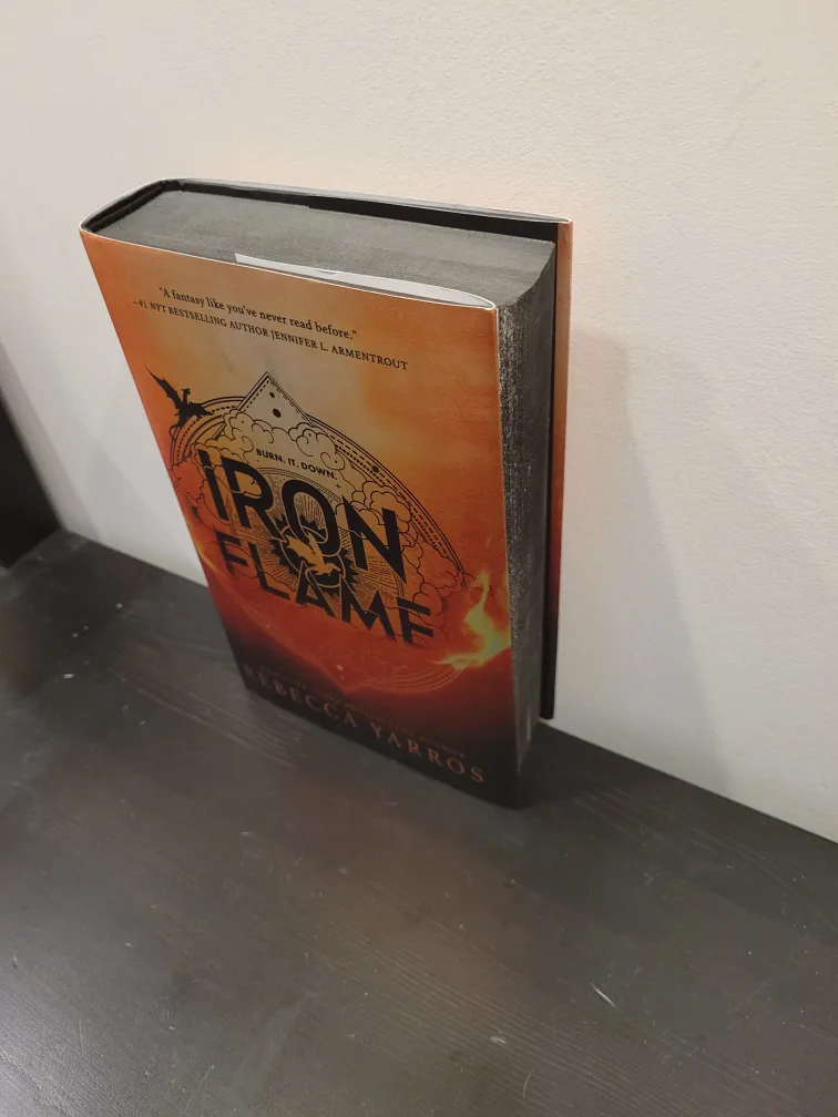Iron Flame by Rebecca Yarros, First Edition, Black Sprayed Edges image indicator(2)