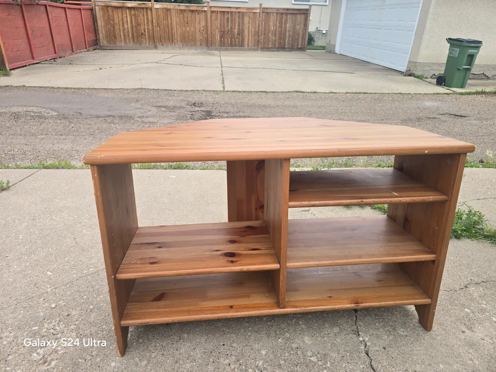 Wooden Corner TV Stand image indicator(5)