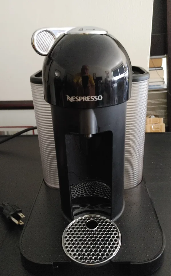 Nespresso Vertuo Next Coffee Machine by Breville thumbnail
