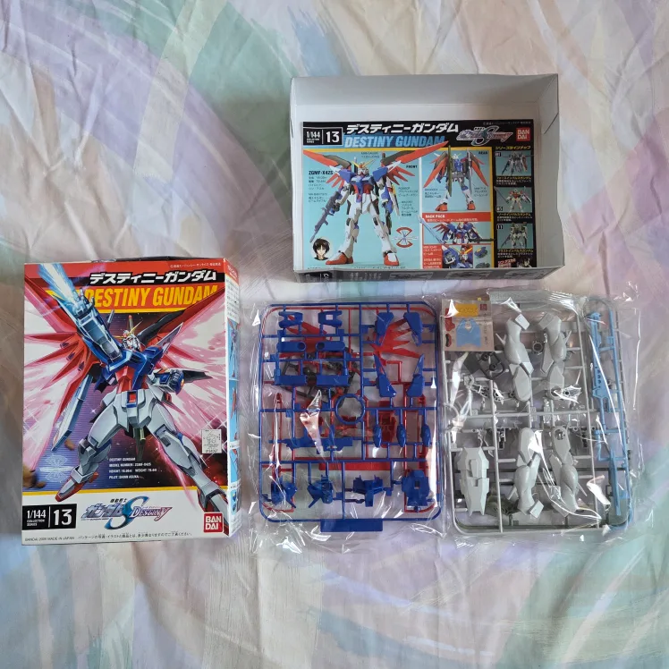 ✨Destiny Gundam 1/144 Model Kit (Brand New) thumbnail