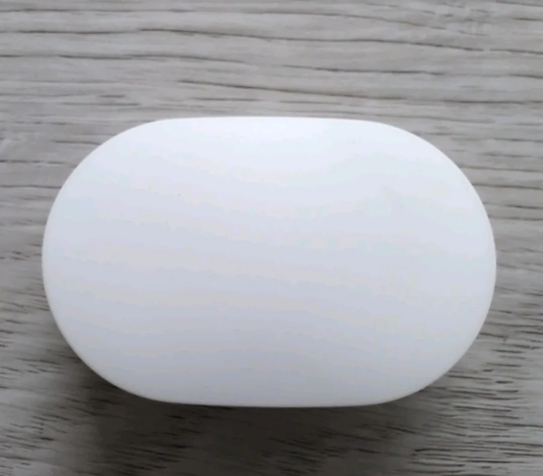 Press Play White Wireless Earbuds image indicator(2)