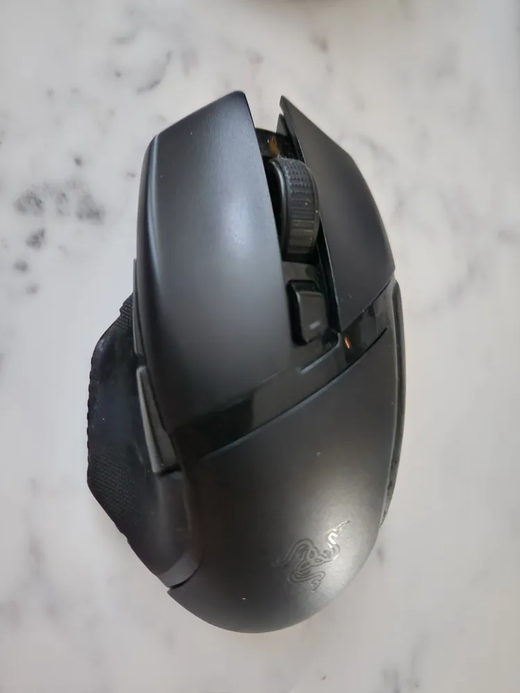 Free problematic Razer Basilisk X Hyperspeed Gaming Mouse thumbnail