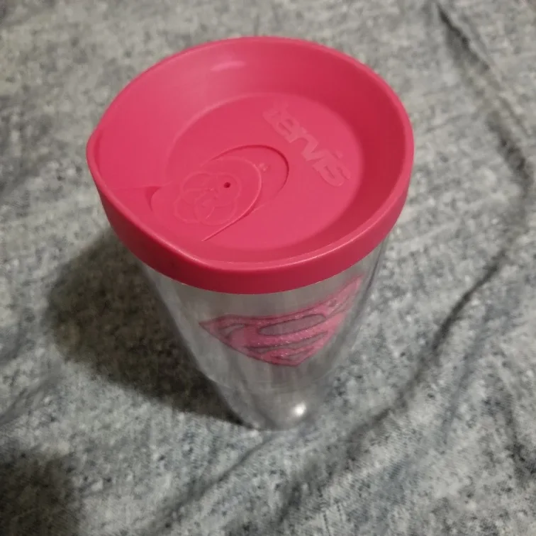 Tervis Tumbler with Supergirl Logo - Pink Lid 🇨🇦 thumbnail