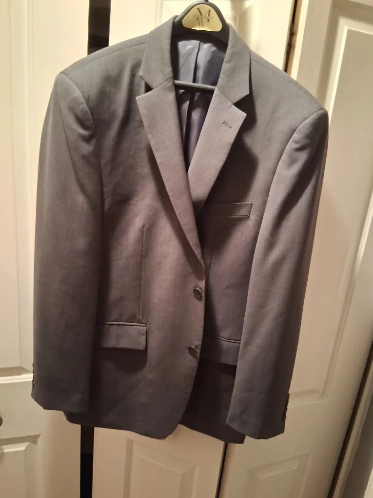 Gray Men's Suit thumbnail