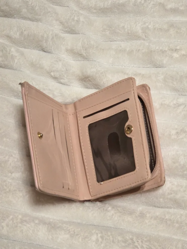 Pink Quilted Wallet with Bow & Cat Charm image indicator(3)