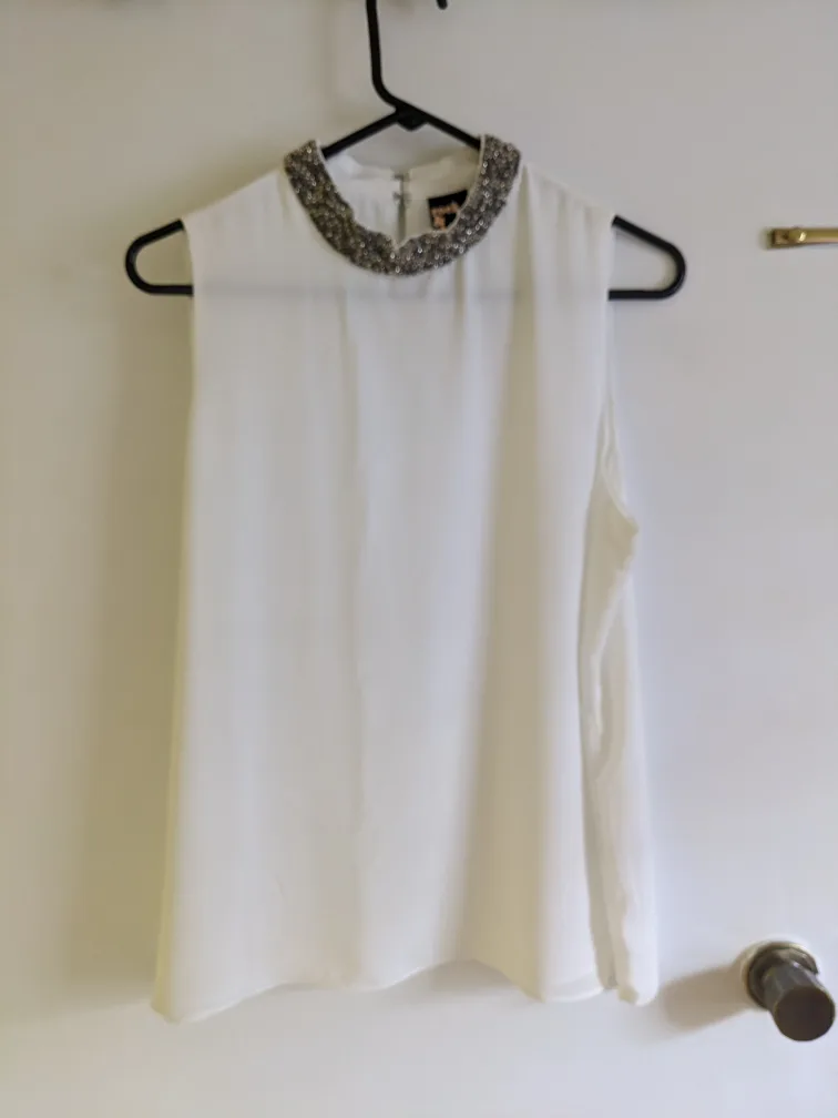 Rock & Shine Reitmans White Blouse - Size L thumbnail