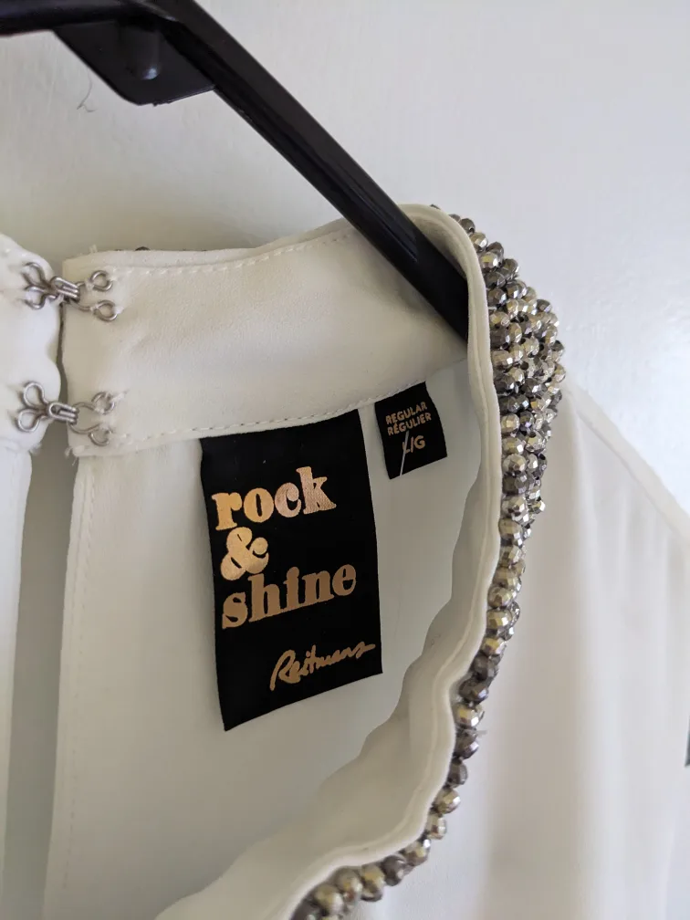 Rock & Shine Reitmans White Blouse - Size L image indicator(2)