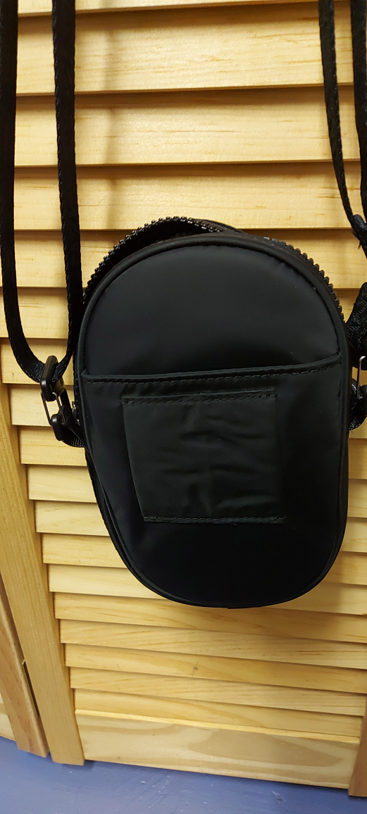 Lululemon Everywhere Belt Bag 1L Black - photo 2