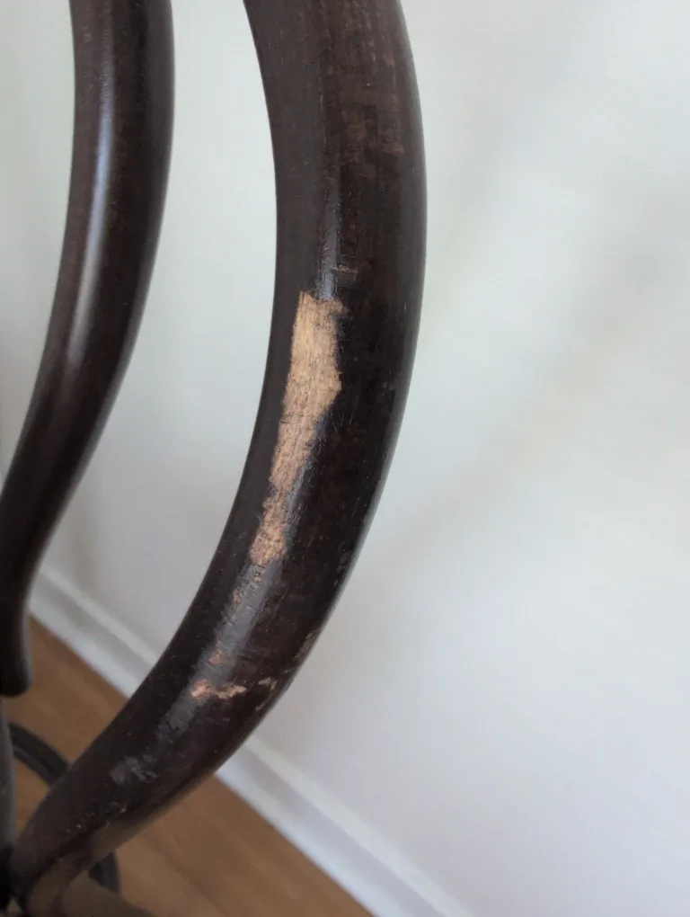 Wooden High chair / Stool 🇨🇦 image indicator(3)