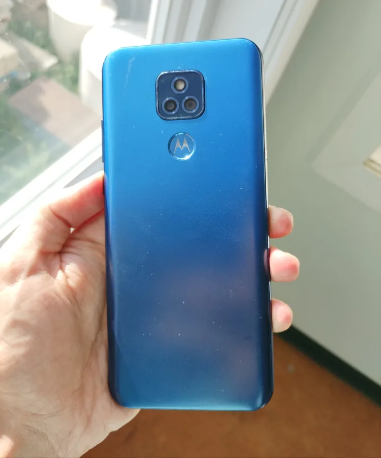 Motorola Moto Play thumbnail