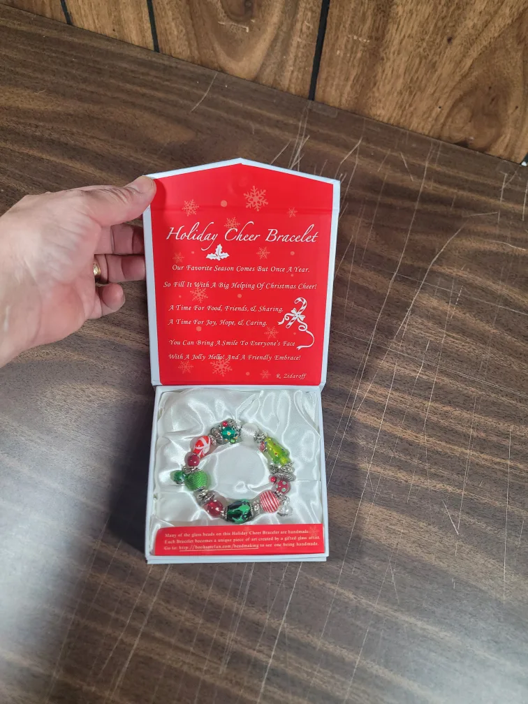 Holiday Cheer Bracelet - New in Box! thumbnail