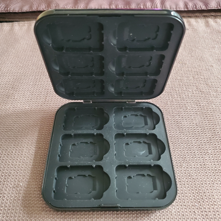 Black Nintendo Switch Game Card Case (SD, Micro SD) - photo 2