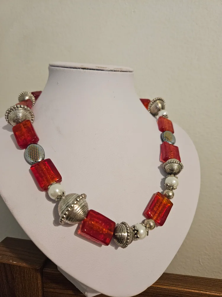 Red & Silver Beaded Necklace thumbnail