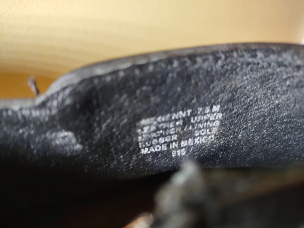 Steve Madden Black Leather Ankle Boots - Size 7.5 image indicator(6)