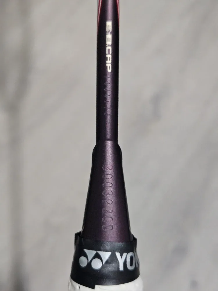 Yonex Astrox 100 Game 4UG5 Badminton Racket image indicator(3)