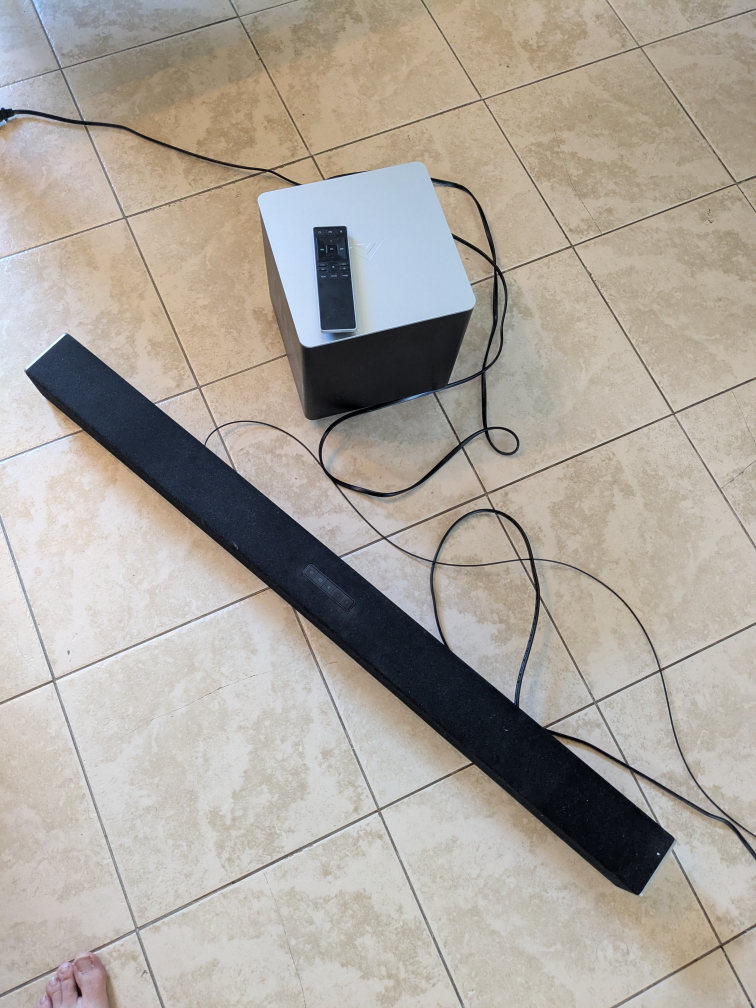 Vizio Soundbar 2.1 with Subwoofer and Remote