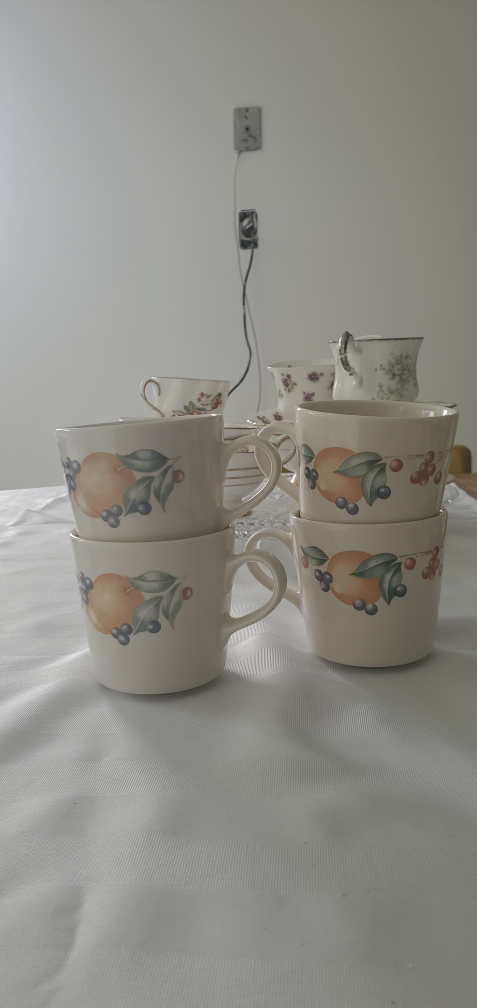 Corelle Coordinates Stoneware 4 Mugs