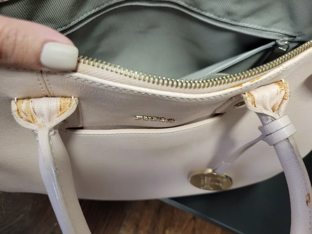 Furla Pink Leather Handbag image indicator(8)