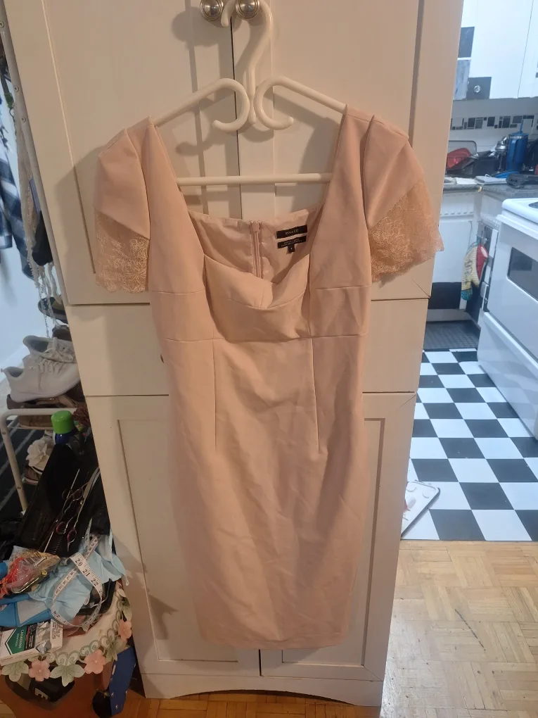 RW&CO. Pink Dress - Size 4 thumbnail