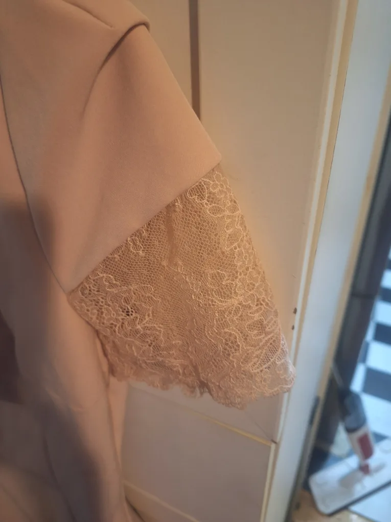 RW&CO. Pink Dress - Size 4 image indicator(3)