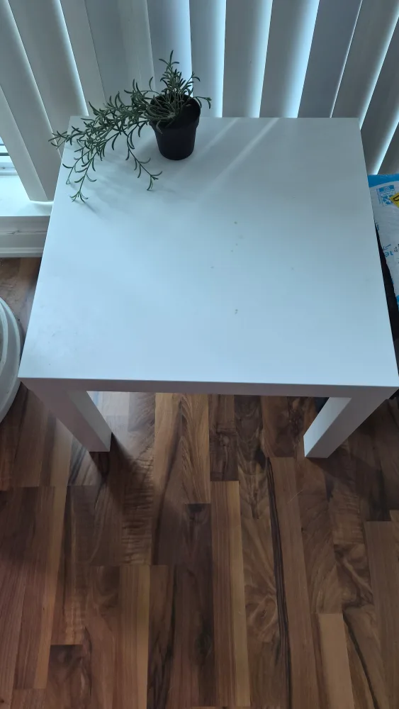 IKEA LACK Side Table - White image indicator(2)