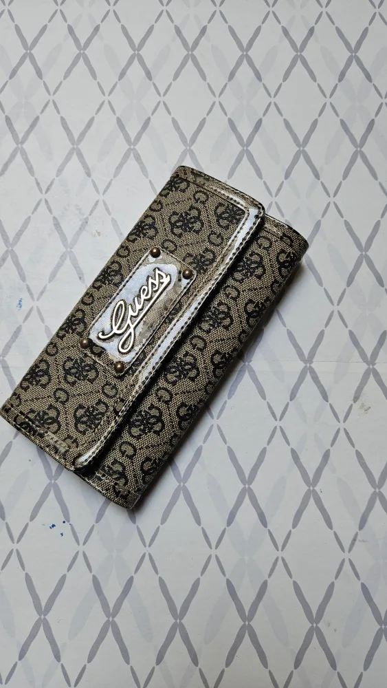 Guess Monogram Wallet thumbnail