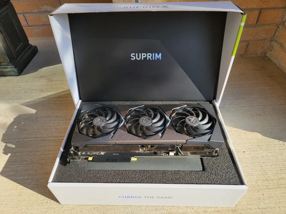 MSI GeForce RTX 3070 Suprim X Graphics Card 🇨🇦 image indicator(2)