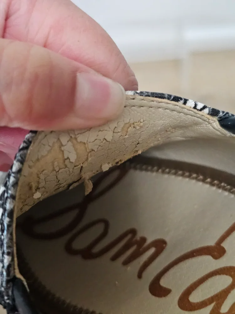 sz 7.5/8 Sam Edelman Leather Snakeskin Loafer image indicator(10)